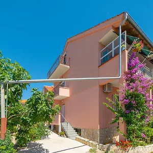 Affittacamere House Of Mile Zara