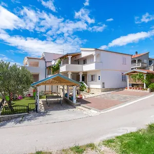 https://guesthouse-josipa.hotelinzadar.com